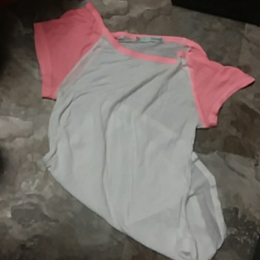 pink and white t shirt